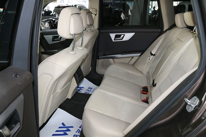 glk260报价,glk200报价 奔驰glk级2015款glk2604matic时尚型极致版二手车市场选瑞诚